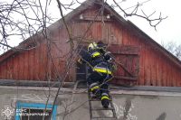 У Прикордонній Улашанівці палав житловий будинок