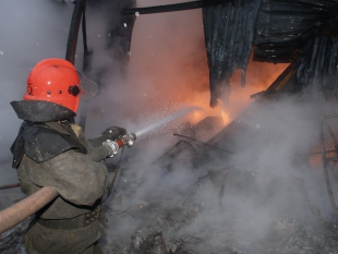 В Мокіївцях горіла господарча будівля