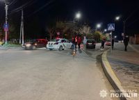 У Шепетівці скоїли наїзд на жінку, яка переходила дорогу