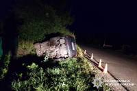 На Шепетівщині перекинулося авто: травмувалася пасажирка
