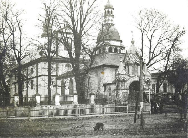  Церква та дзвіниця в м. Шепетівка Заславського повіту Волинської губернії, побудовані в 1792 р.