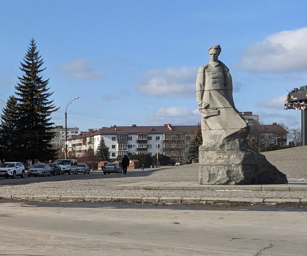 Мінкульт виключив пам'ятник Островському з переліку пам'яток місцевого значення