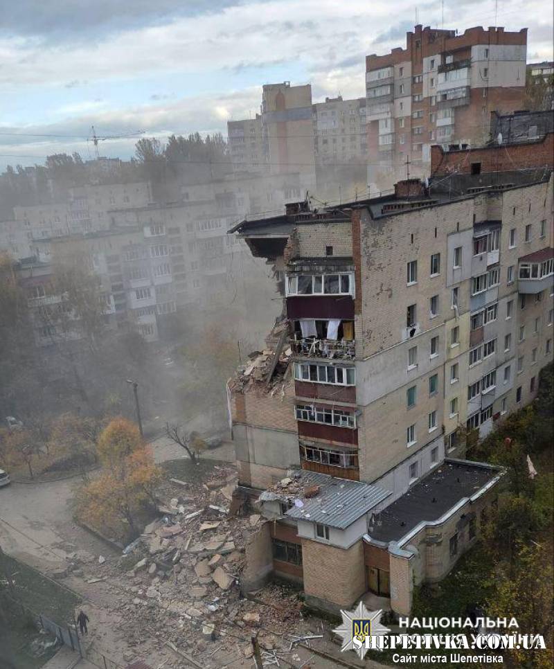 У багатоквартирному житловому будинку в Хмельницькому пролунав вибух