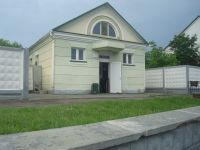 Захмелілий керманич мотоциклу ховався від поліціянтів в туалеті