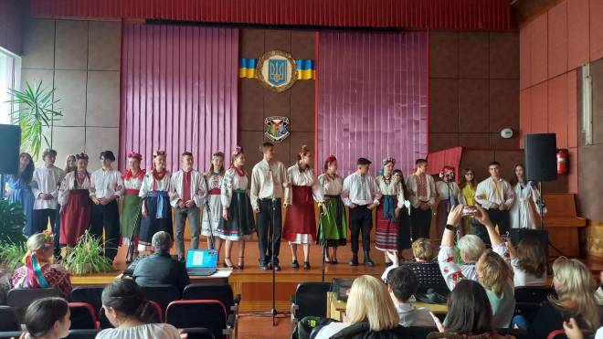 «Візерунки, що єднають серця»: до Дня вишиванки та Дня родини відбувся яскравий культурно-мистецький захід