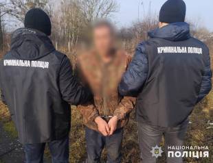 Криваве застілля на Шепетівщині: один чоловік загинув, його брат - в лікарні