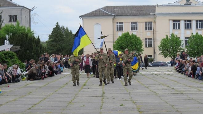 Шепетівчани провели в останню путь Орловського Назара Вікторовича