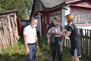 Шепетівчанин відзначив 95-річний ювілей