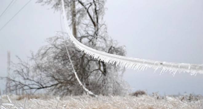 В 30-ти населених пунктах Шепетівщини спостерігаються проблеми з електропостачанням