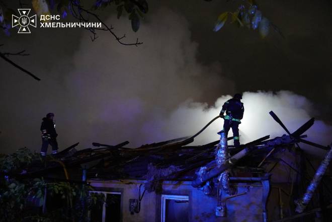 Доба атаки «шахедів»: двоє загиблих, п'ятеро поранених, зруйнований завод та пошкоджена церква