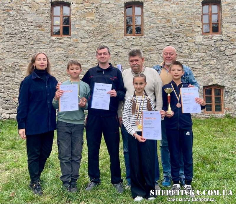 Учні ЗОШ №8 вибороли ІІІ місце на Всеукраїнських змаганнях з авіамодельного спорту