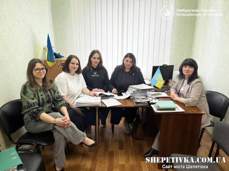 Парламентський контроль: монітори Омбудсмана перевірили роботу Шепетівського центру соціальних служб