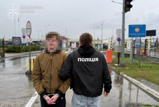 Викрито схему втечі ухилянтів за кордон: з Чехії екстрадували ізяславчанина, а його спільника зі Славути вже судили