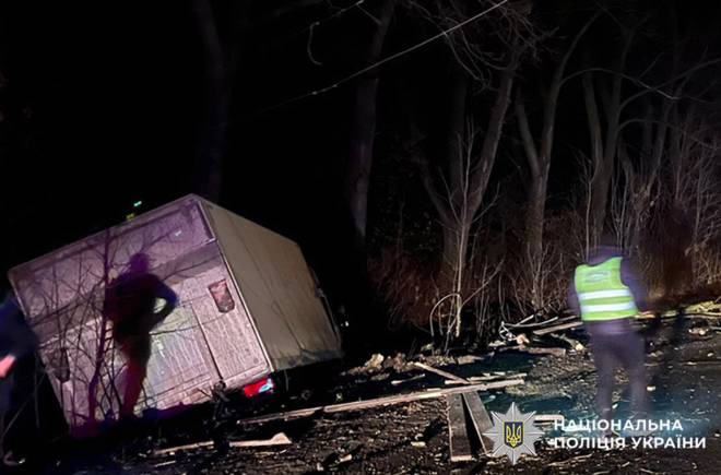 Отримав вирок киянин, який напідпитку вантажівкою в’їхав у підводу