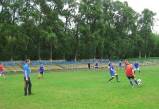 Завершився 9-ий тур чемпіонату міста з футболу 8х8