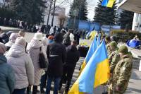 Шепетівка у жалобі: до Небесного воїнства провели сапера Володимира Кушнірука