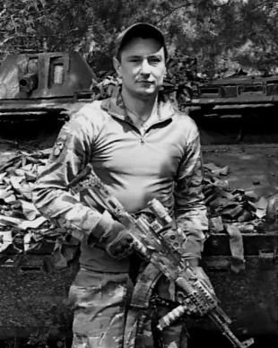 На щиті додому повертається солдат Шиманюк Андрій Сергійович