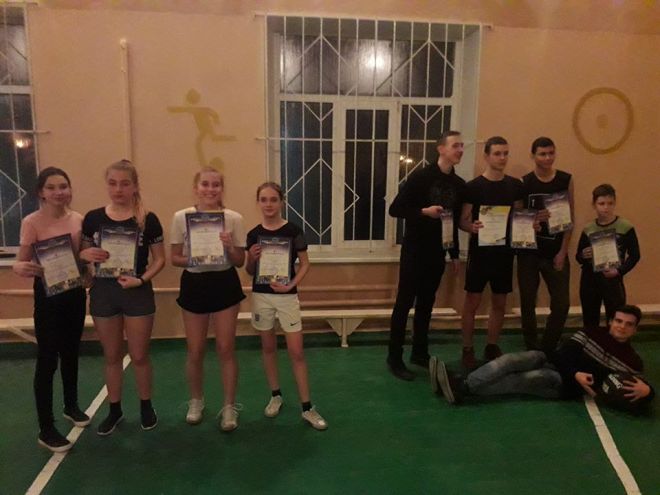 Шепетівські учні змагалися у спортивних змаганнях «Новорічний серпантин»