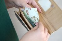 Середня зарплата у грудні 2021 року на Хмельниччині становила 16 194 грн