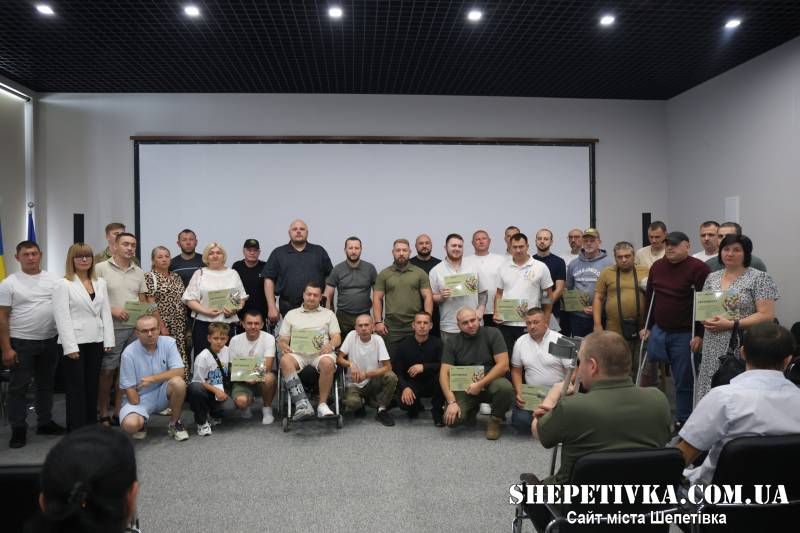 На Хмельниччині ще 36 родин ветеранів та полеглих Героїв отримали сертифікати на придбання житла