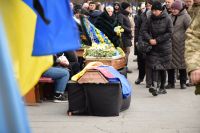 Рятуючи життя пораненого солдата отримав смертельне поранення сам: у Шепетівці попрощались з Андрієм Шиманюком