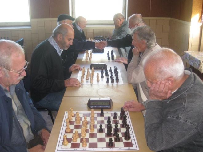 З нагоди Міжнародного дня людей похилого віку ветерани змагалися у турнірі з шахів