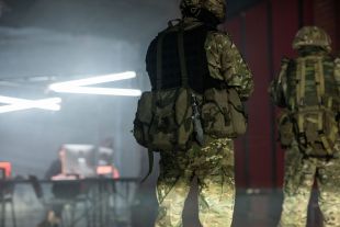 Воєнний стан: на Хмельниччині уповноважені особи відтепер можуть перевіряти службові приміщення