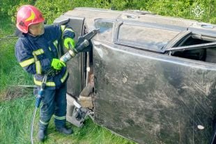 На Шепетівщині перекинувся автомобіль, травмувалася жінка