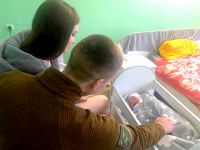 Військовий з передової примчав відразу у пологовий