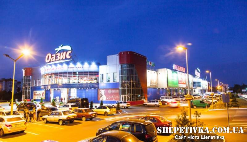 У хмельницькому торговому центрі відбулась стрілянина: що відомо