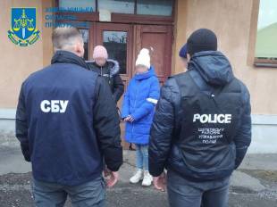 Справу спроби підпалу Шепетівської міської ради вже передали до суду