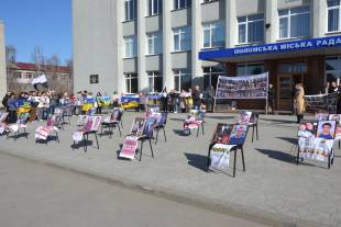 У Полонному відкрили електронну книгу Пам’яті та Надії та провели акцію на підтримку полонених