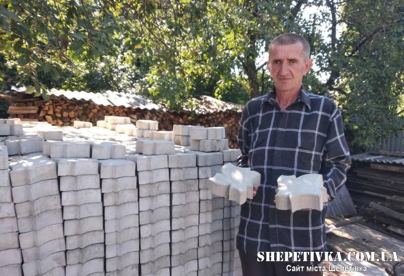 Одинокий батько Микола Захарець отримав інвалідність, проте зміг добитися компенсації.