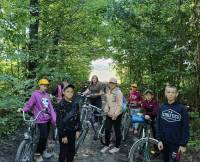 Школярам організували велоекскурсію мальовничими стежками осіннього лісу Шепетівщини