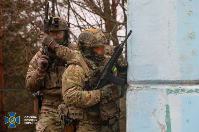 СБУ та Сили оборони відпрацювали знешкодження ворожих ДРГ поблизу енергооб’єктів Хмельниччини