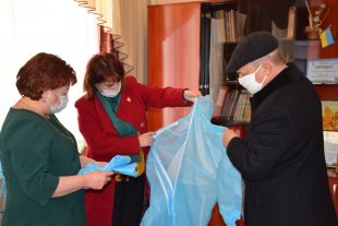 Чиновники міської ради перерахували кошти із своїх зарплат медикам