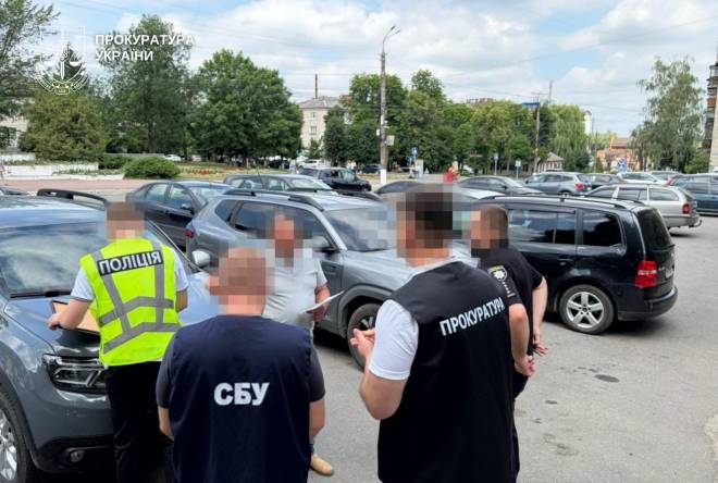 Понад 1,8 млн грн збитків на закупівлі електроенергії: судитимуть ексдиректора комунального підприємства на Шепетівщині
