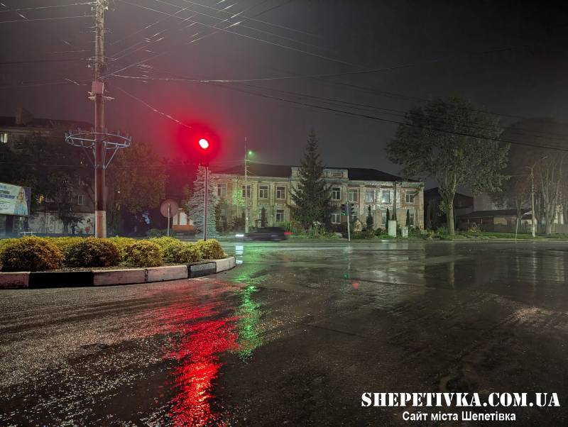 Графік погодинних відключень світла на суботу, 22 листопада