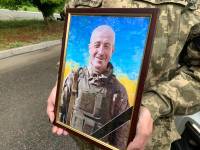 Не пішов з життя, а увійшов у безсмертя: до Небесного війська провели Квітку Миколу