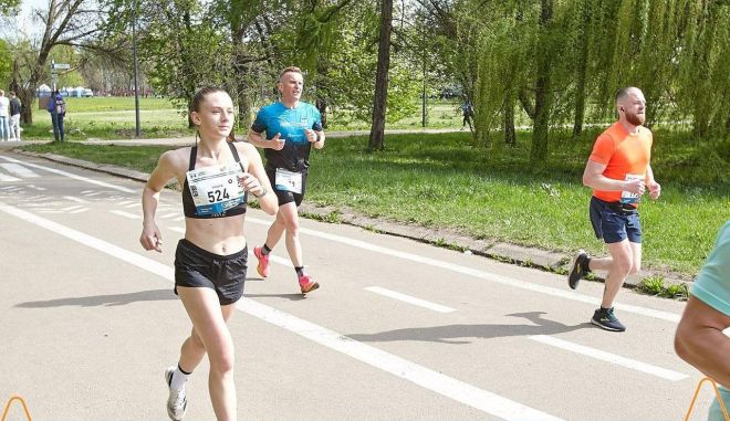 Шепетівчанка здобула золоту нагороду Київського напівмарафону Незламності – 2024