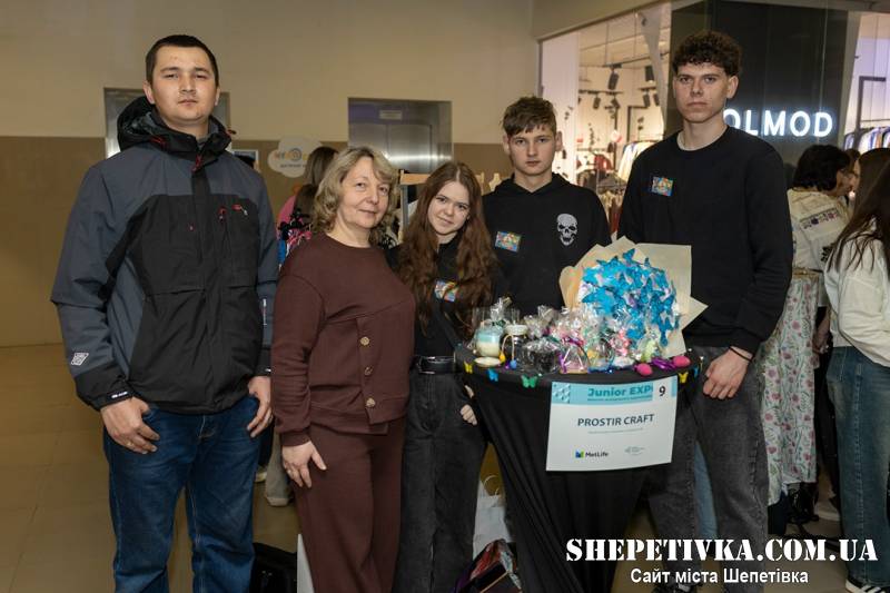 У Хмельницькому 43 учнівські мінікомпанії презентували свої проєкти на Junior EXPO 2026