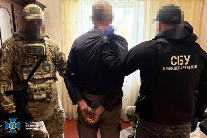 СБУ затримала агента фсб, який наводив російські ракети на аеродроми ЗСУ