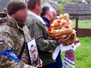 Обіцяв повернутись до рідного дому із нареченою, а повернувся сам… на щиті