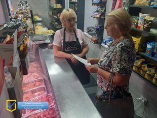 На Шепетівщині перевіряють чи продавці дотримуються вимог зберігання заморожених продуктів