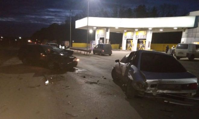 У Шепетівці сп&#039;янілий водій в&#039;їхав у попутний автомобіль