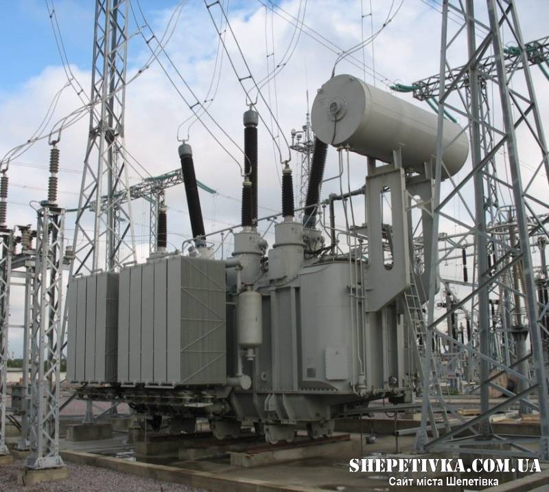 Від захмарної до просто завищеної ціни: Хмельницькобленерго звинувачують у переплаті за трансформатор