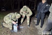 У Хмельницькому затримали молодика, який кинув гранату у двір будинку