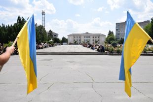 Шепетівська громада назавжди попрощалася з оператором БпЛА Богданом Шаховим