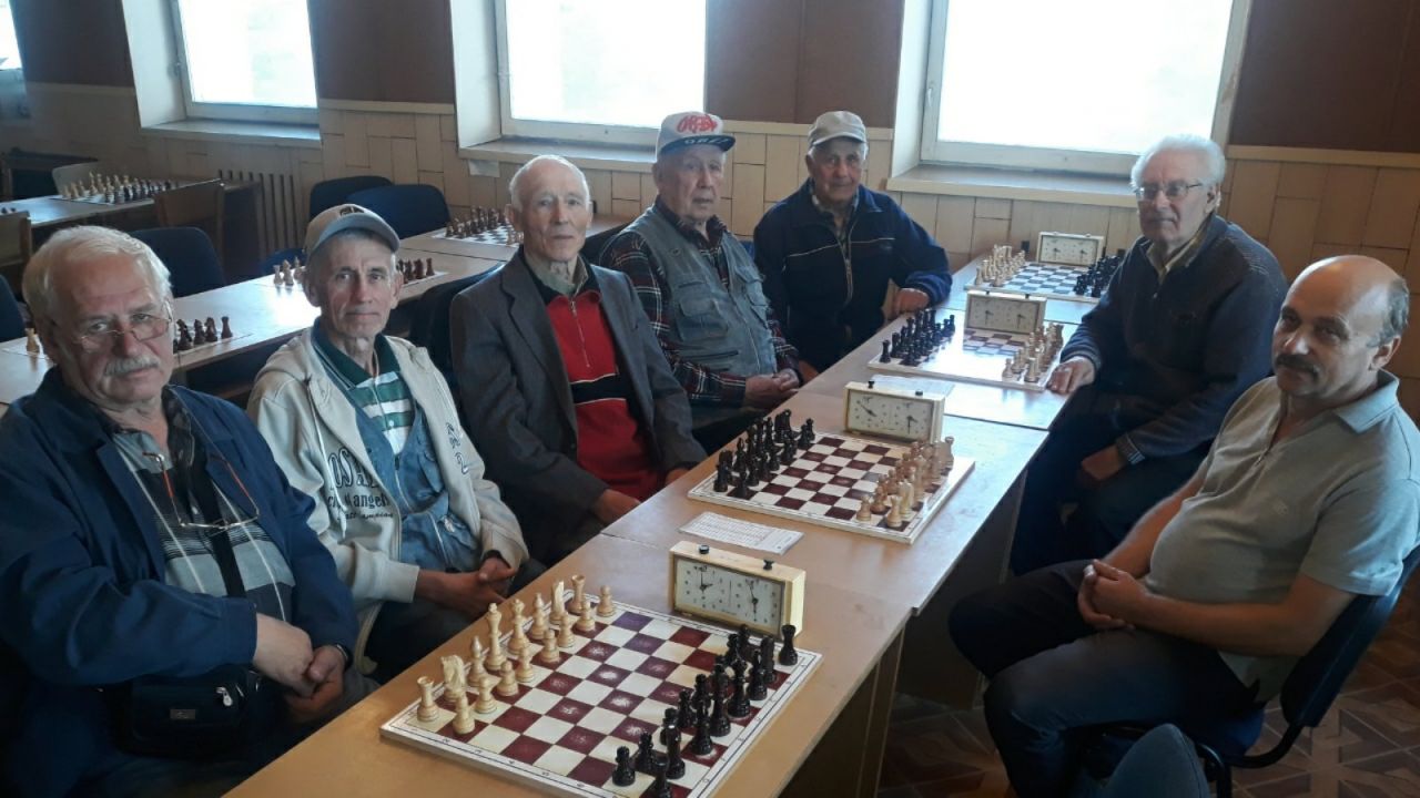 Розпочався чемпіонат з класичних шахів серед ветеранів