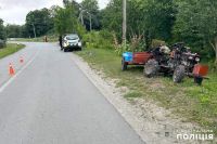 На Шепетівщині перекинувся мотоблок: водій у важкому стані в лікарні